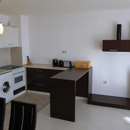 свети георги - Saint George Apartament Cavarna