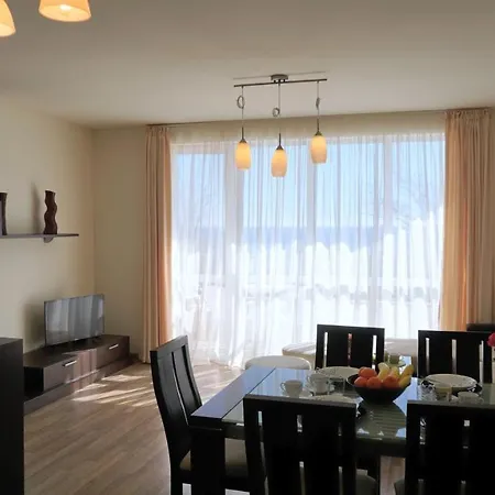 свети георги - Saint George Lägenhet *