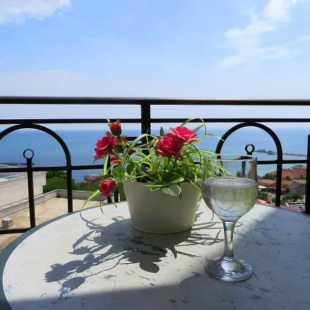 свети георги - Saint George Apartmán Kavarna