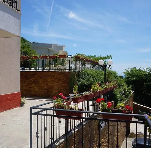 свети георги - Saint George Каварна